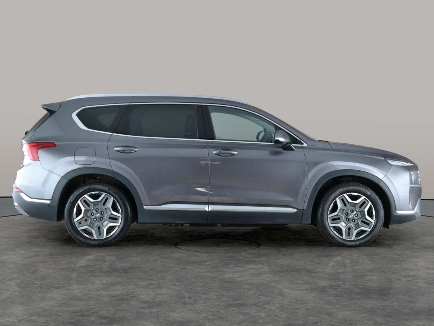Used Hyundai Santa Fe 2023 for sale - 77347225: Photo 10