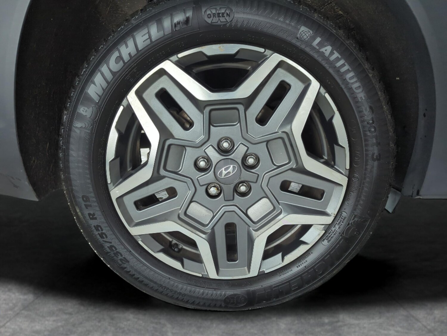 Used Hyundai Santa Fe 2023 for sale - 77347225: Photo 32