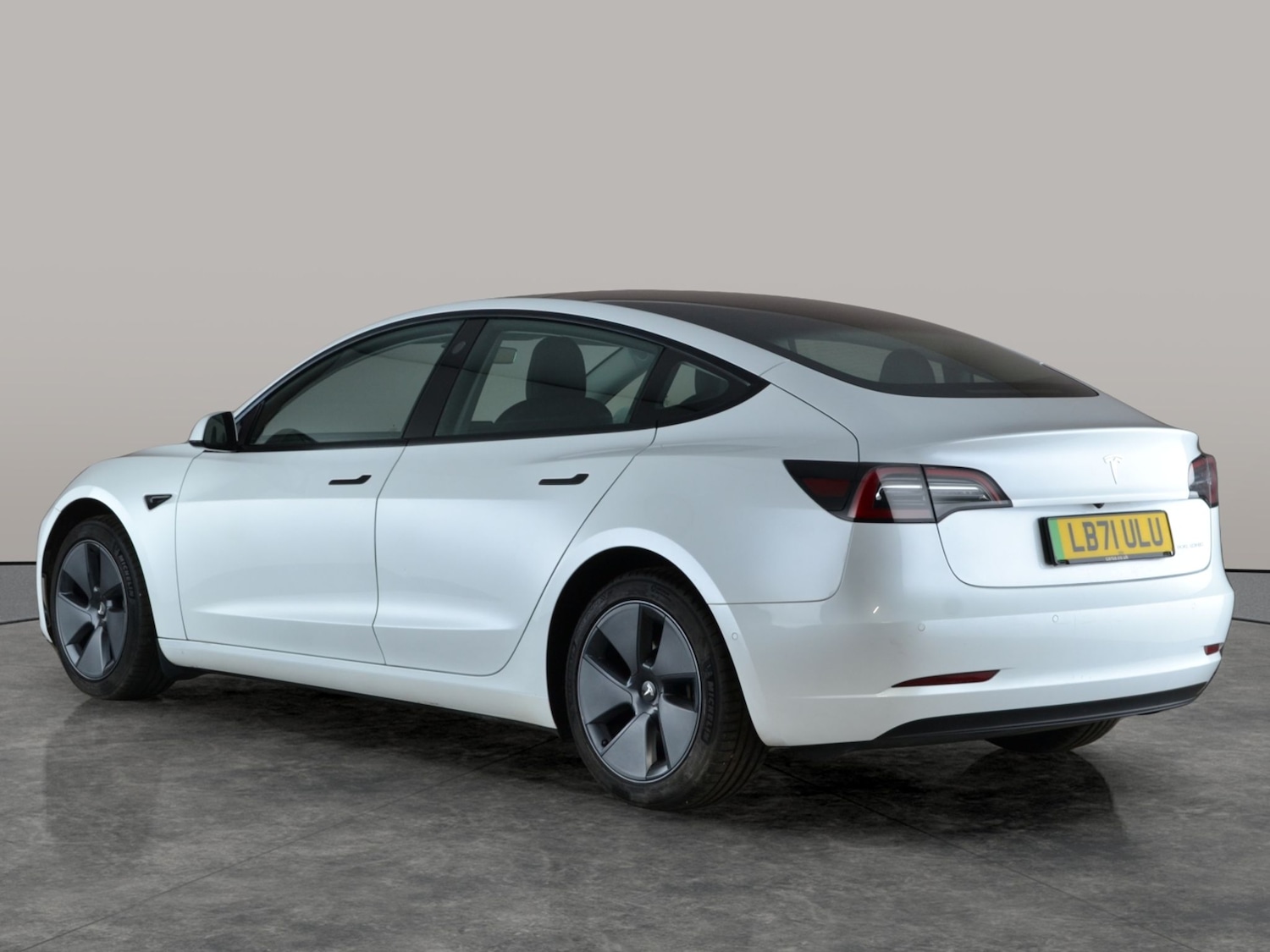 Used Tesla Model 3 2021 for sale - 77086369: Photo 14