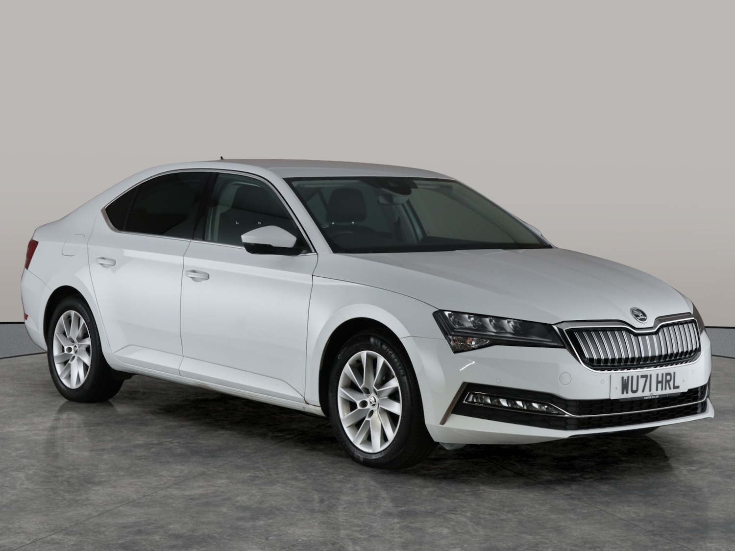 Used Skoda Superb 2021 for sale - 76534223: Photo 8