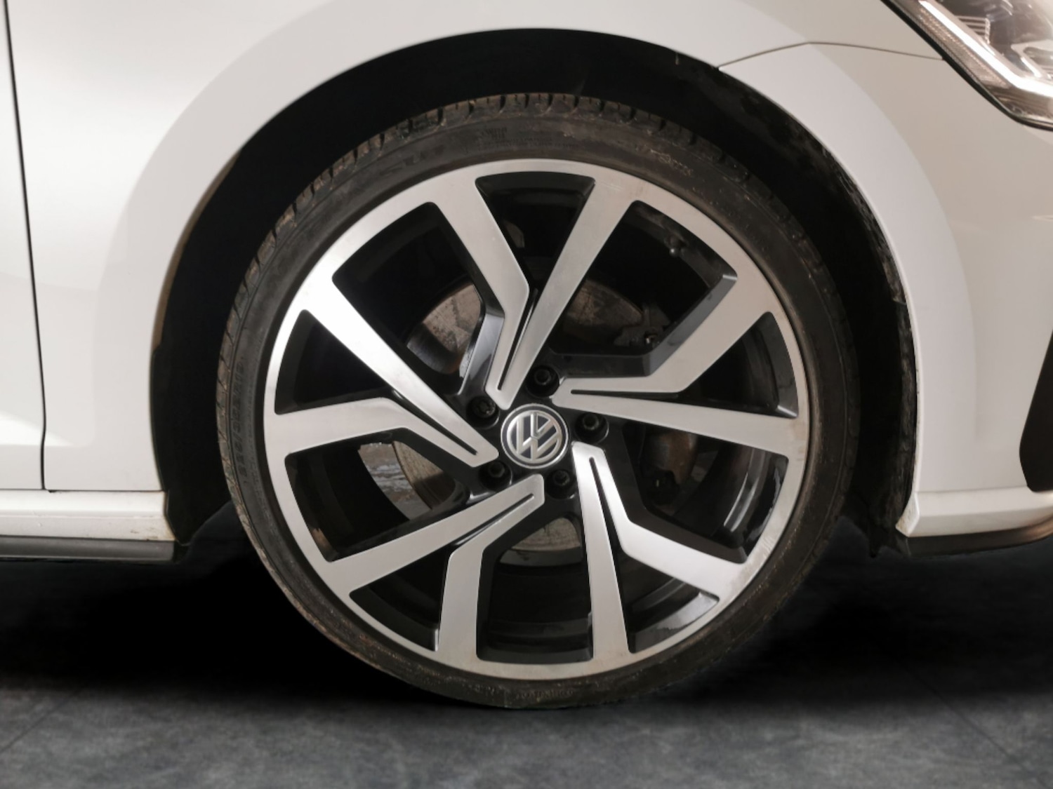 Used Volkswagen Golf 2019 for sale - 77428492: Photo 25