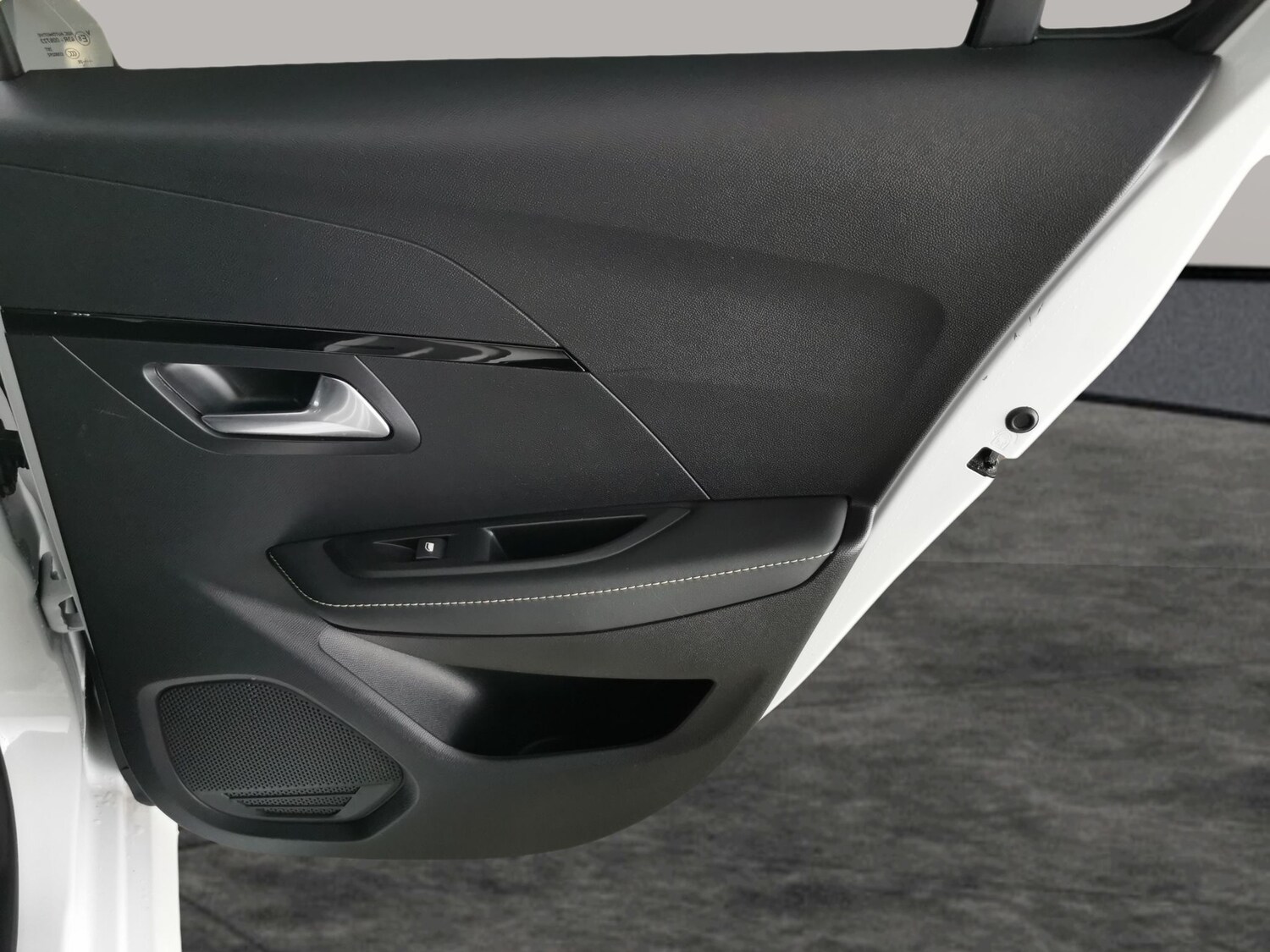 Used Peugeot 208 2020 for sale - 77856121: Photo 32