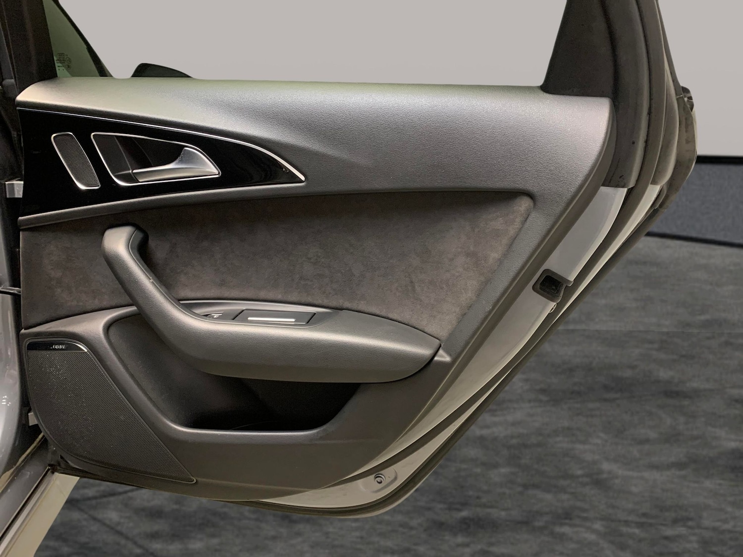 Used Audi A6 Avant 2018 for sale - 76518314: Photo 32