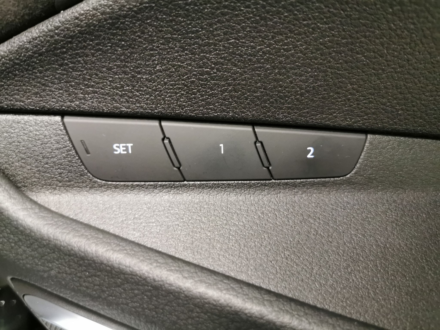 Used Audi e-tron 2021 for sale - 77165651: Photo 14