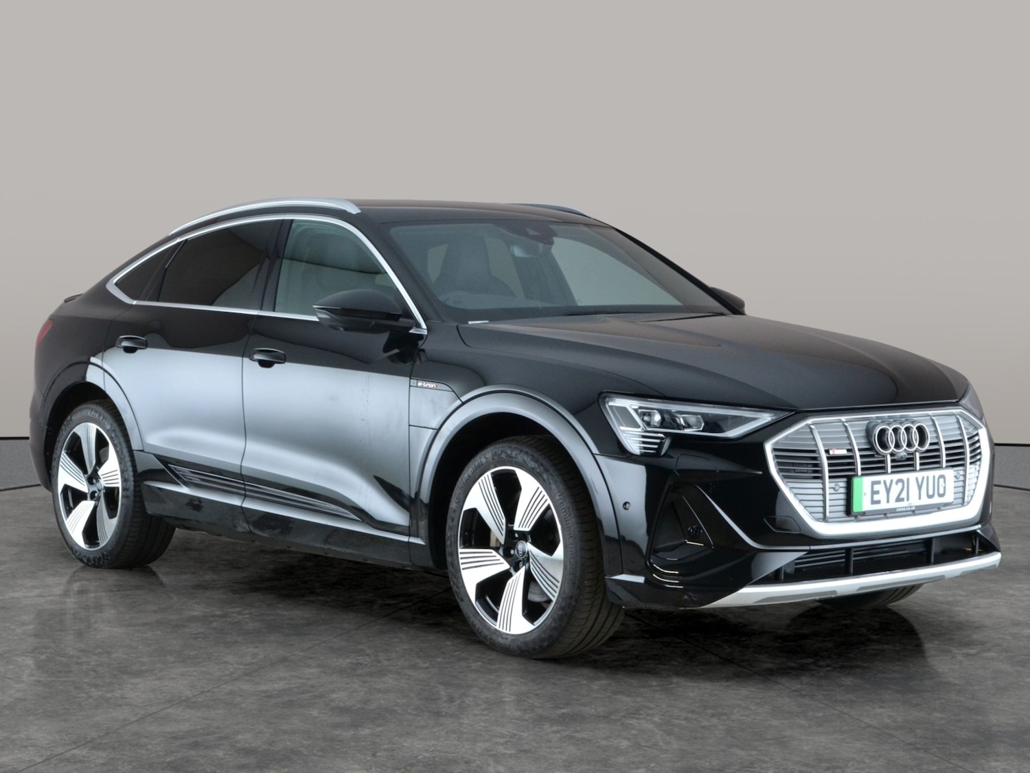 Used Audi e-tron 2021 for sale - 77165651: Photo 8