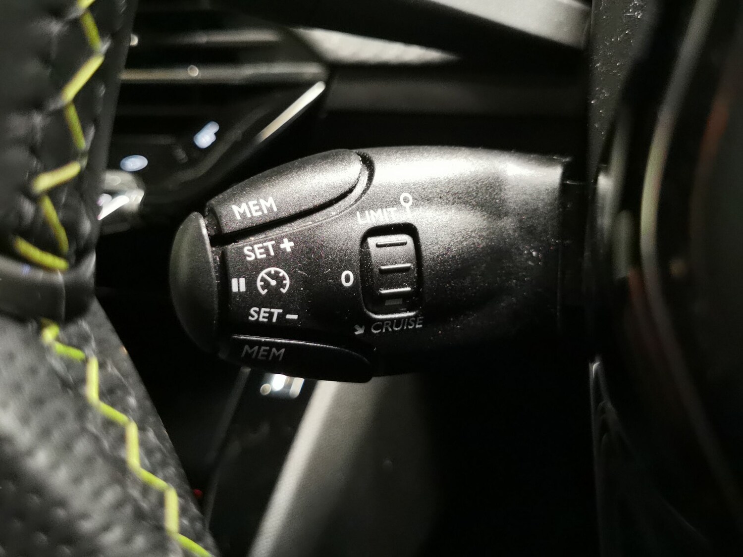 Used Peugeot 2008 2023 for sale - 76967154: Photo 19