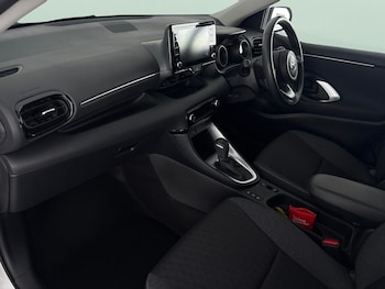 Used Toyota Yaris 2022 for sale - 76935088: Photo