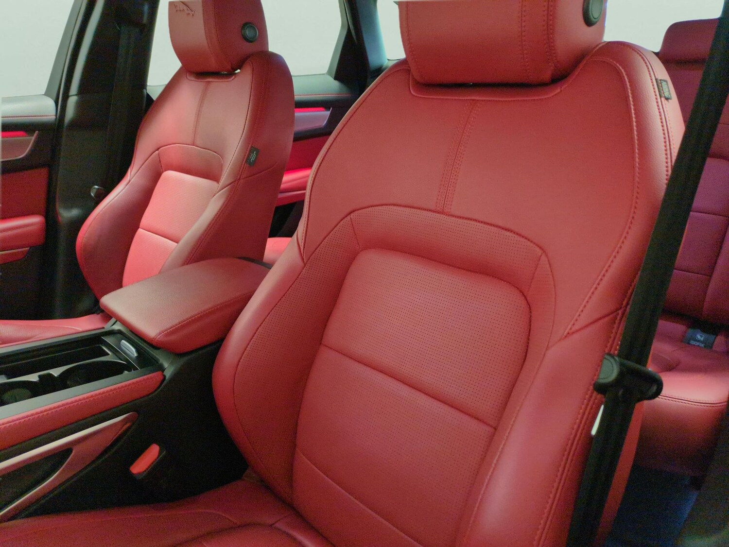 Used Jaguar F-Pace for sale - 78103993: Photo 7