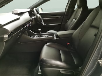 Used Mazda Mazda3 2020 for sale - 76090891: Photo 4