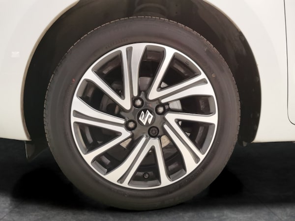 Used Suzuki Swift 2023 for sale - 76222237: Photo 28