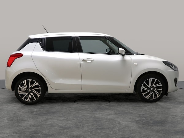 Used Suzuki Swift 2023 for sale - 76222237: Photo 9