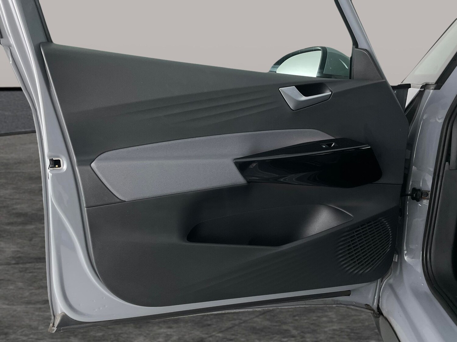 Used Volkswagen ID.3 for sale - 77688757: Photo 30