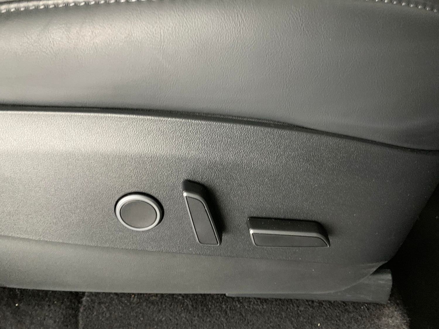Used Tesla Model Y 2022 for sale - 76182285: Photo 34