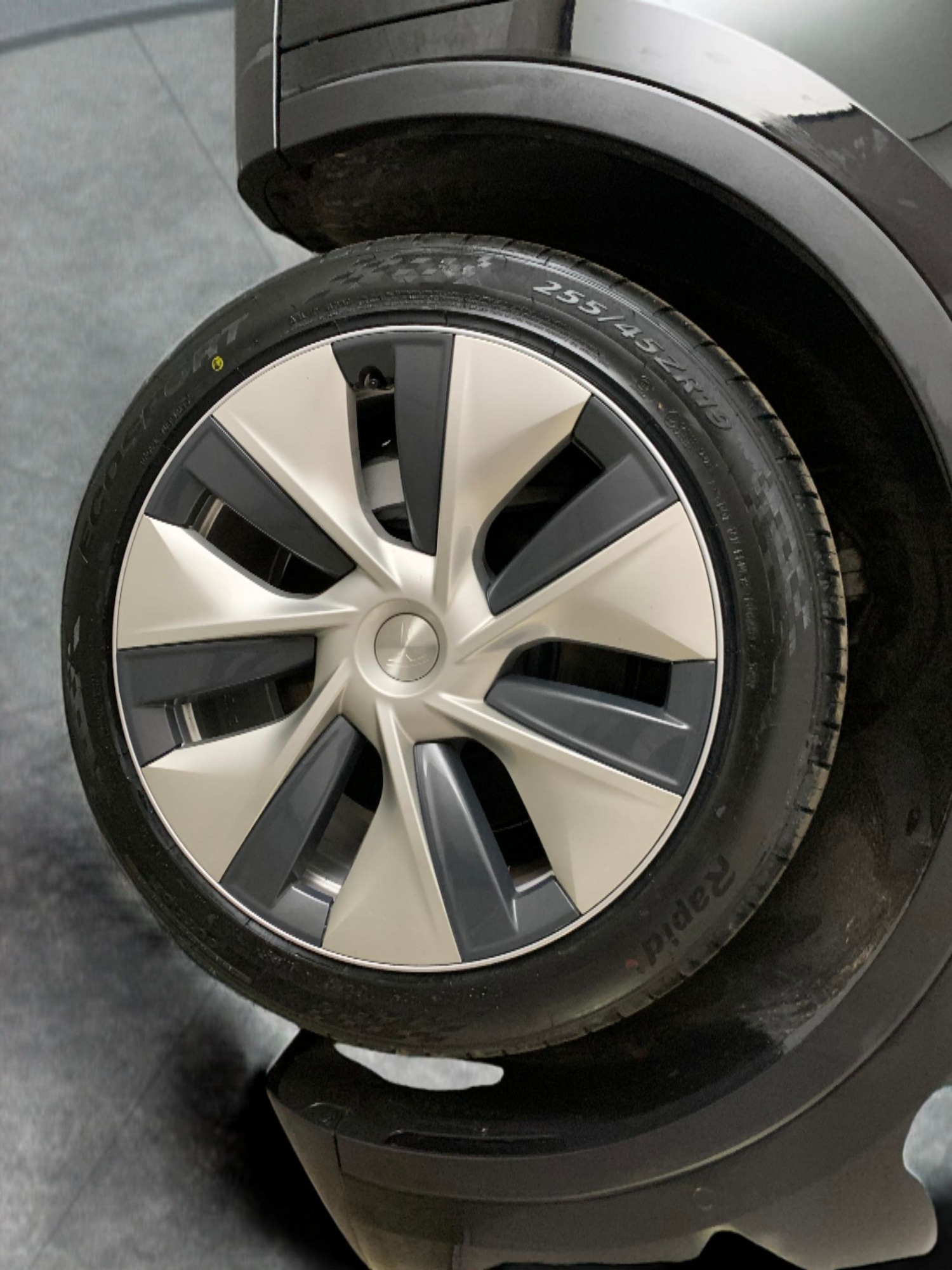 Used Tesla Model Y 2022 for sale - 76182285: Photo 37