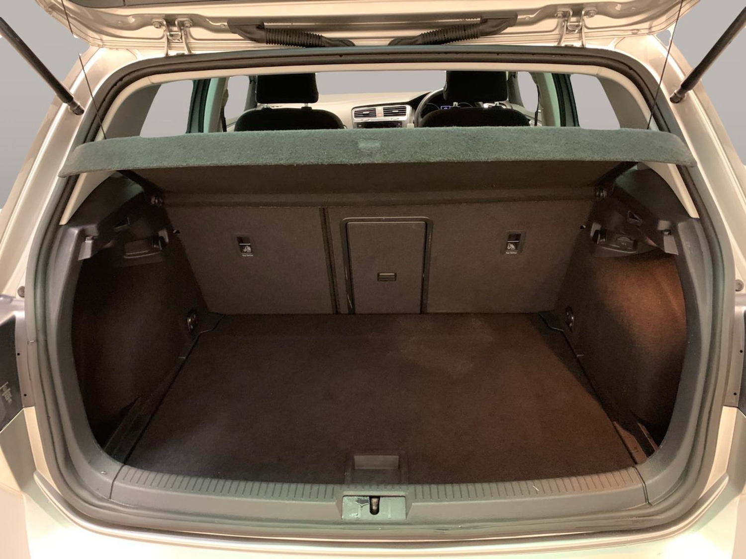 Used Volkswagen Golf 2020 for sale - 77789933: Photo 29