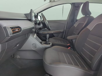 Used Dacia Sandero Stepway undefined for sale - 77829702: Photo