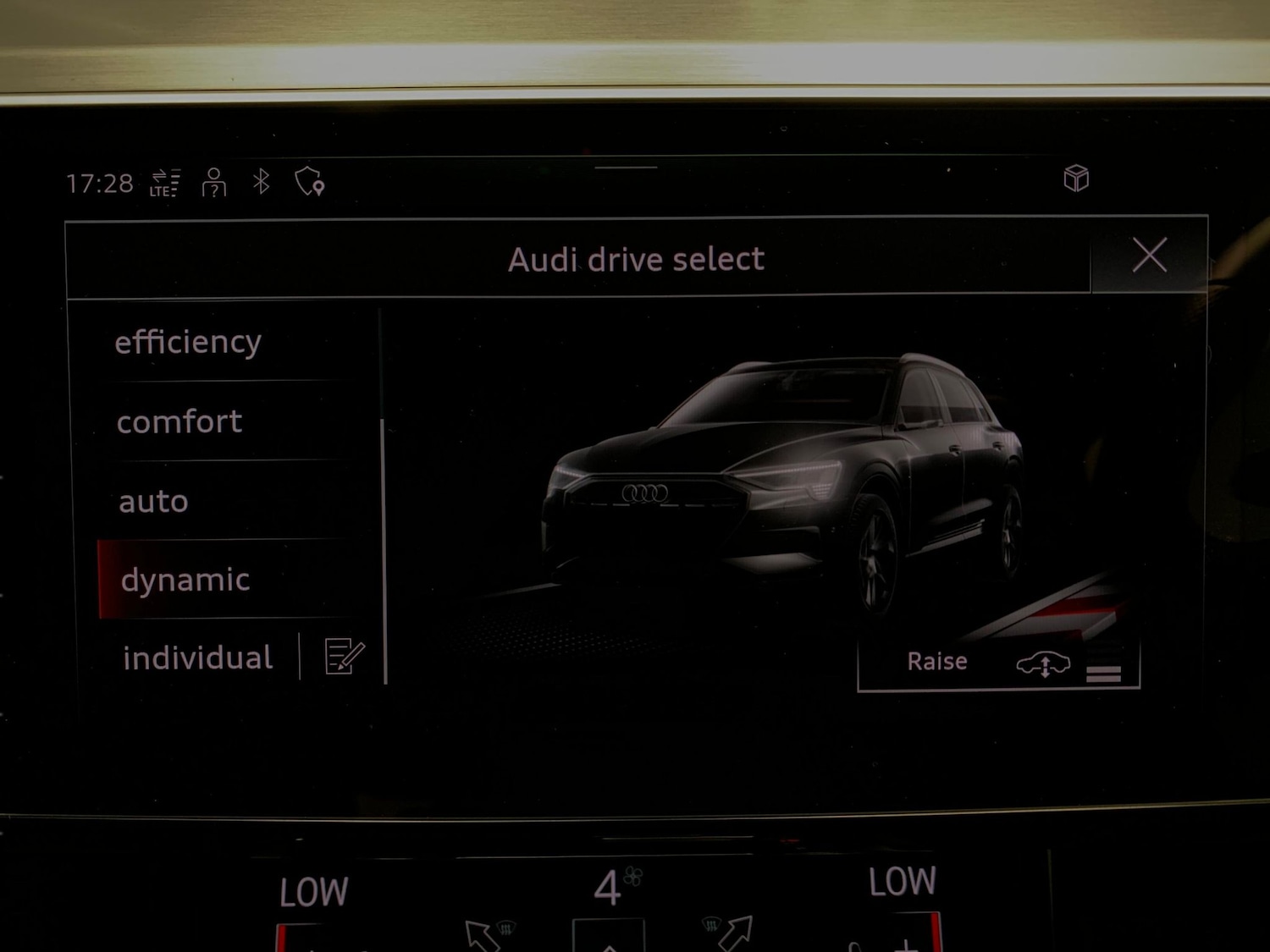 Used Audi e-tron 2021 for sale - 76147190: Photo 22