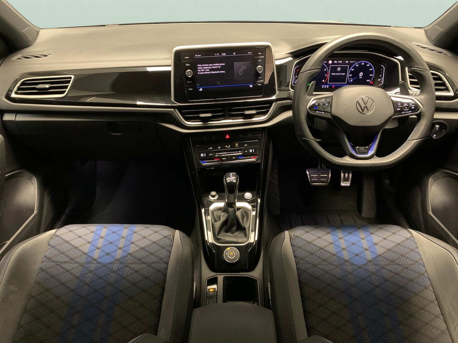 Used Volkswagen T-Roc 2023 for sale - 77194052: Photo 7