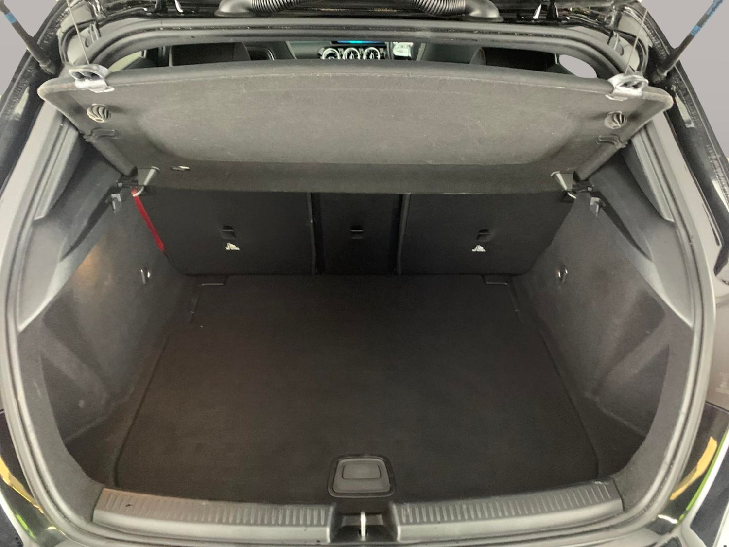 Used Mercedes-Benz A-Class 2019 for sale - 76178291: Photo 45