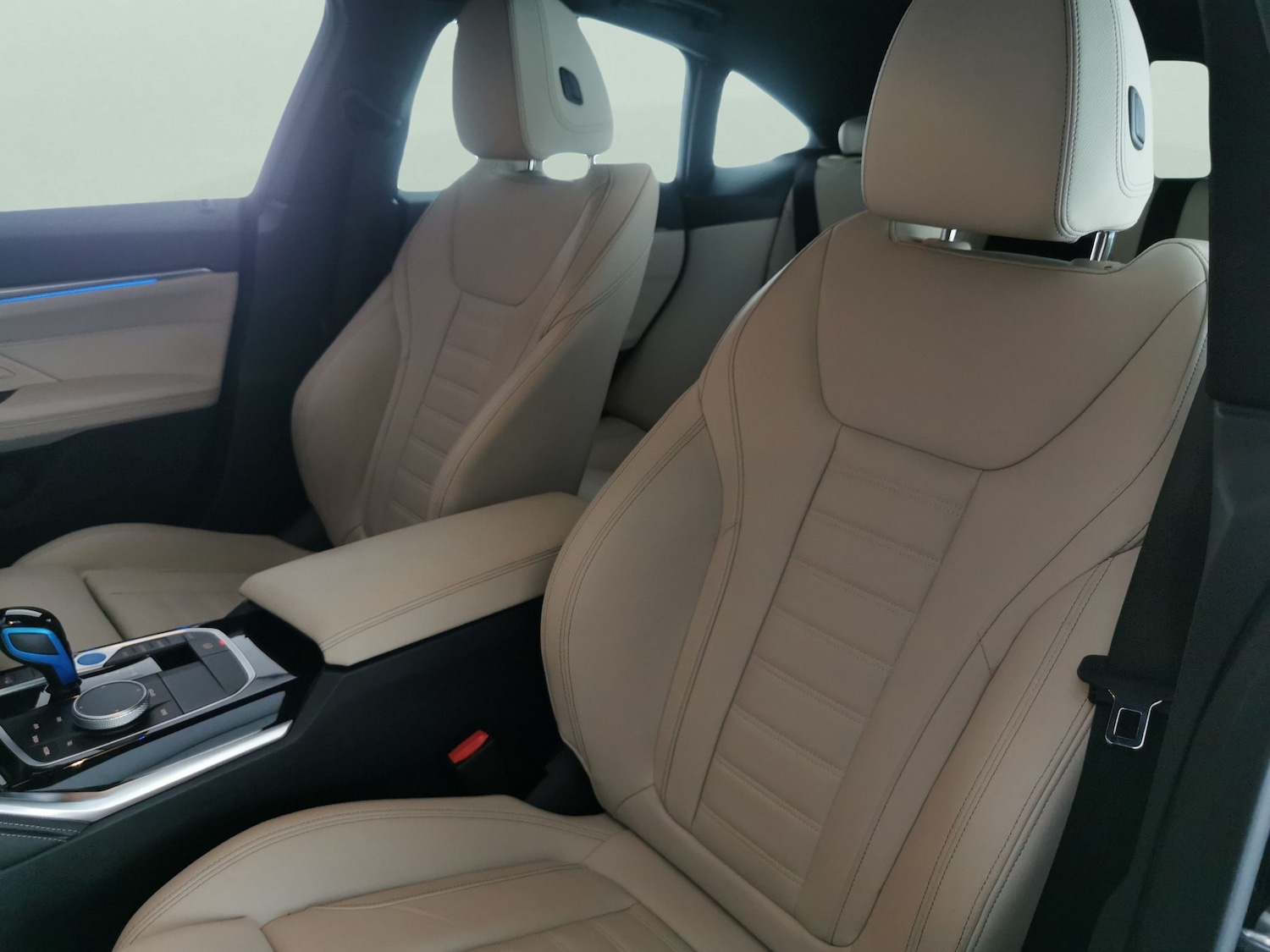 Used BMW i4 2022 for sale - 76452543: Photo 9