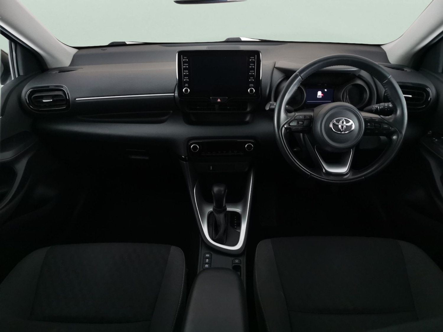 Used Toyota Yaris 2022 for sale - 77135145: Photo 8