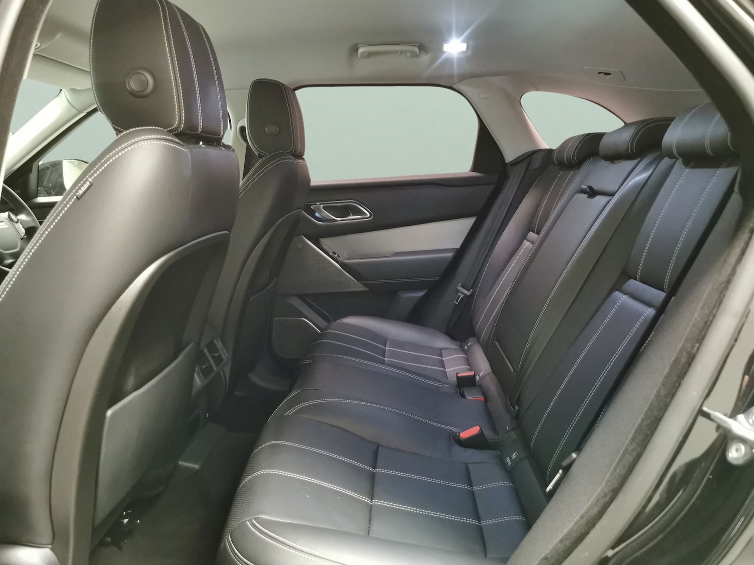 Used Land Rover Range Rover Velar 2020 for sale - 76477619: Photo 28