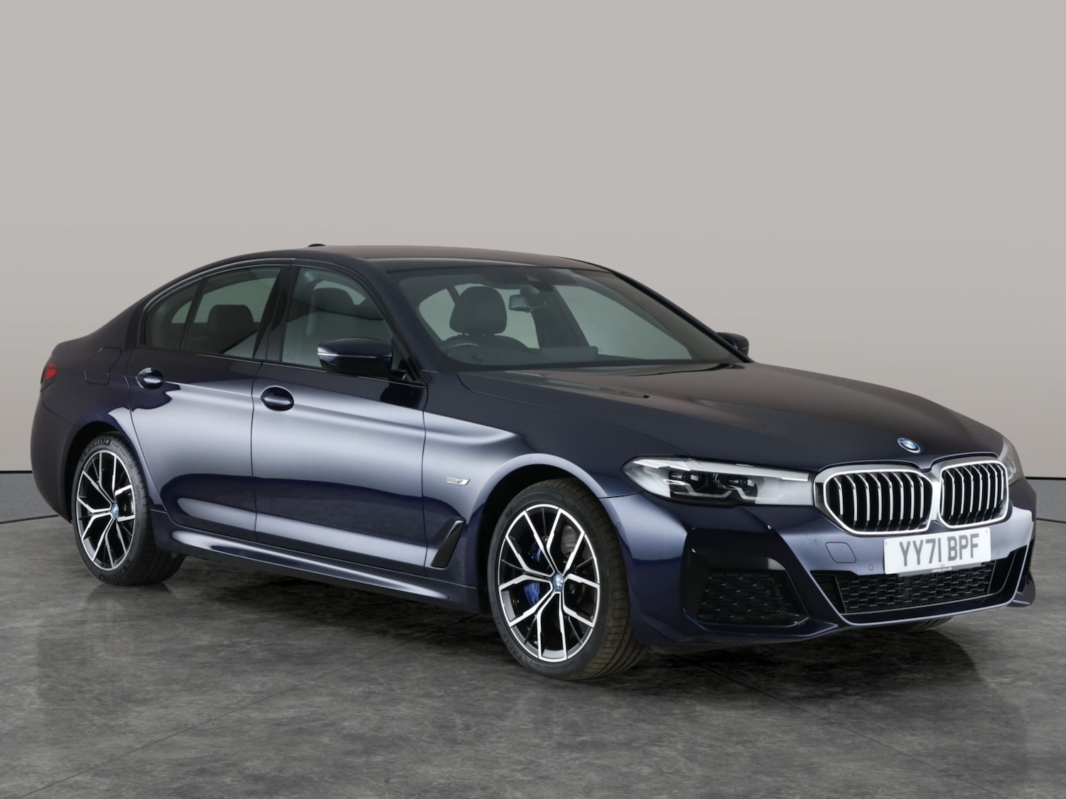 Used BMW 5 Series 2021 for sale - 76467569: Photo 11