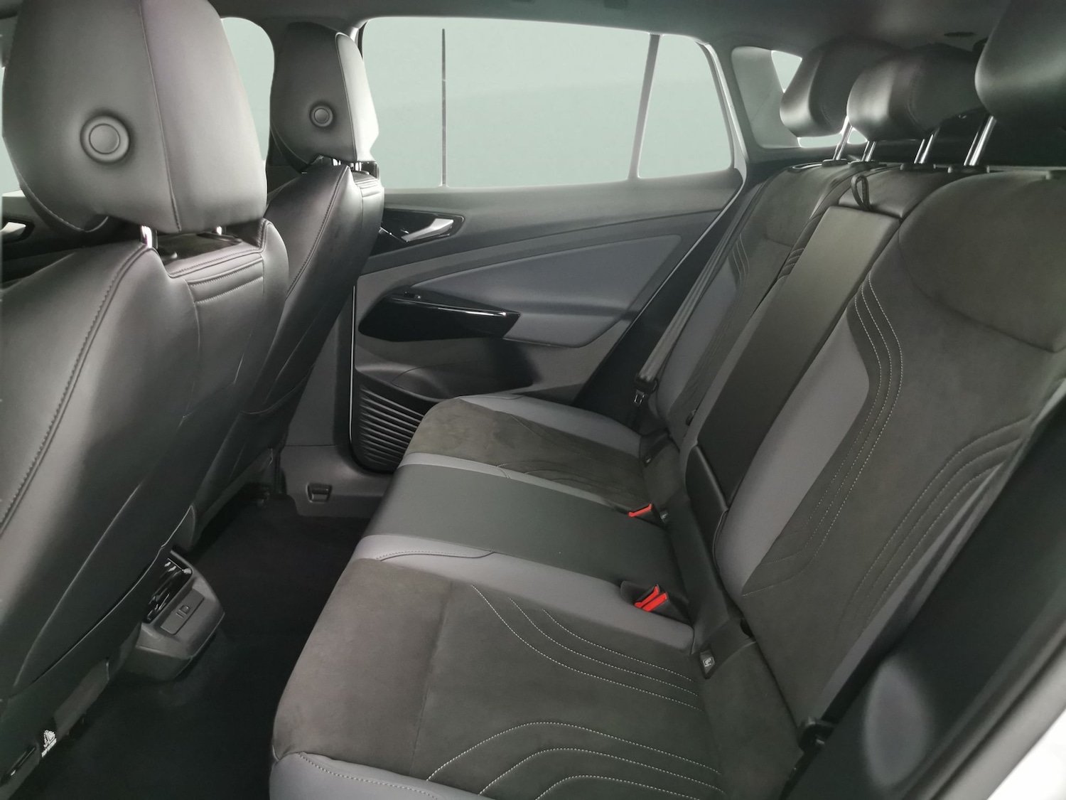 Used Volkswagen ID.4 for sale - 76725337: Photo 27