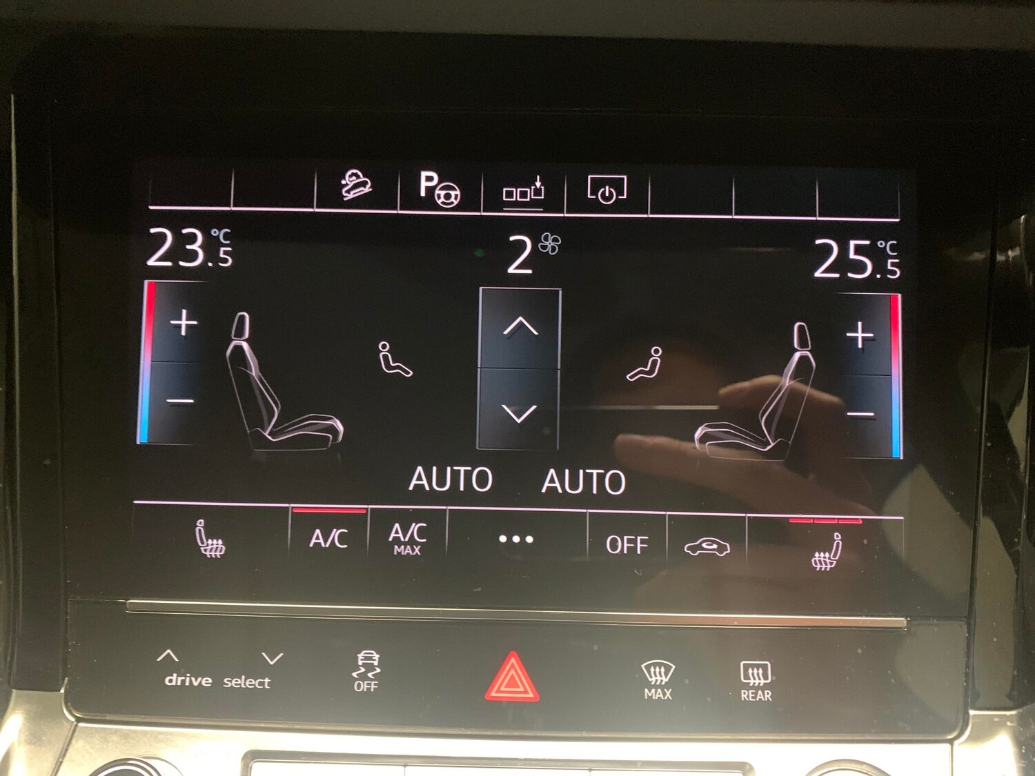 Used Audi e-tron 2020 for sale - 77894259: Photo 16