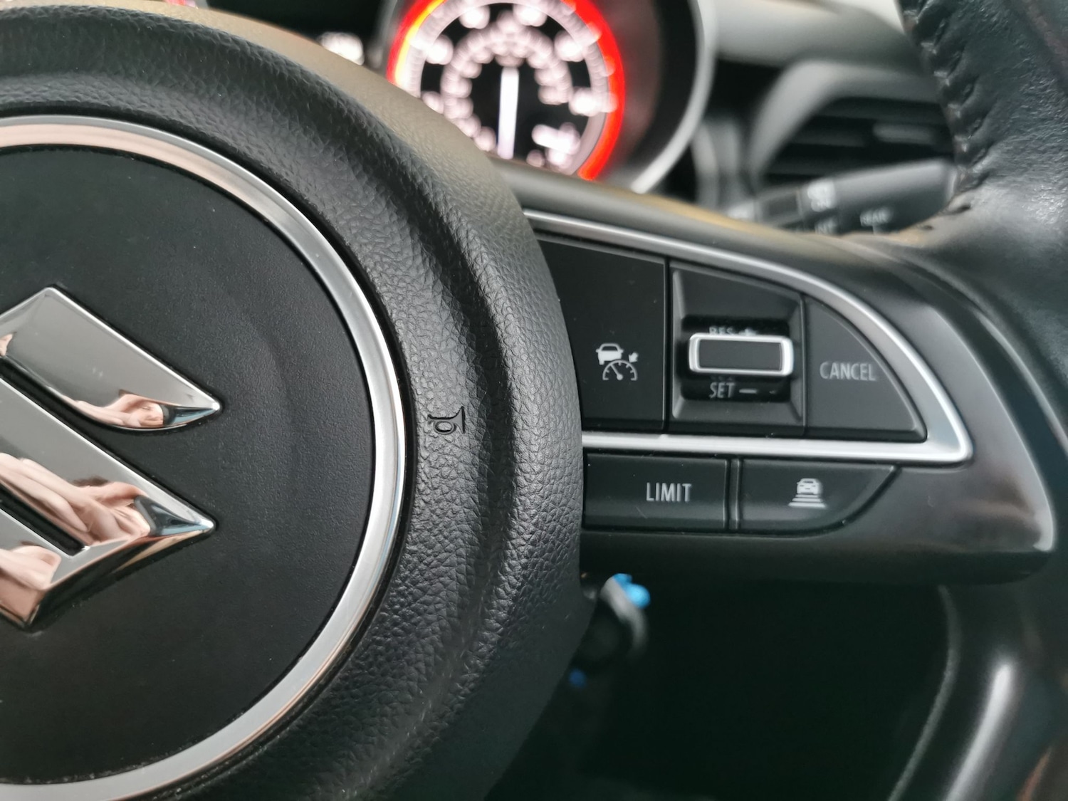 Used Suzuki Swift 2021 for sale - 77393770: Photo 17