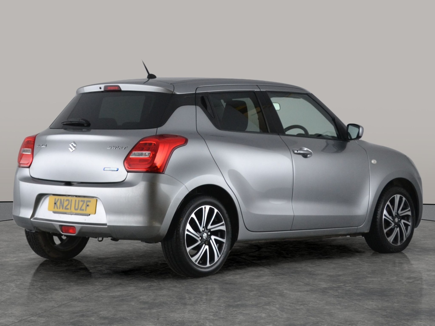 Used Suzuki Swift 2021 for sale - 77393770: Photo 9