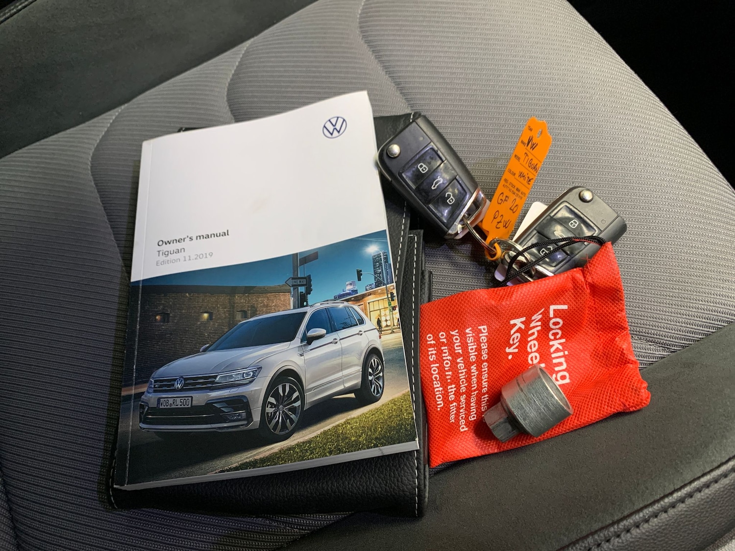 Used Volkswagen Tiguan 2020 for sale - 77136735: Photo 32