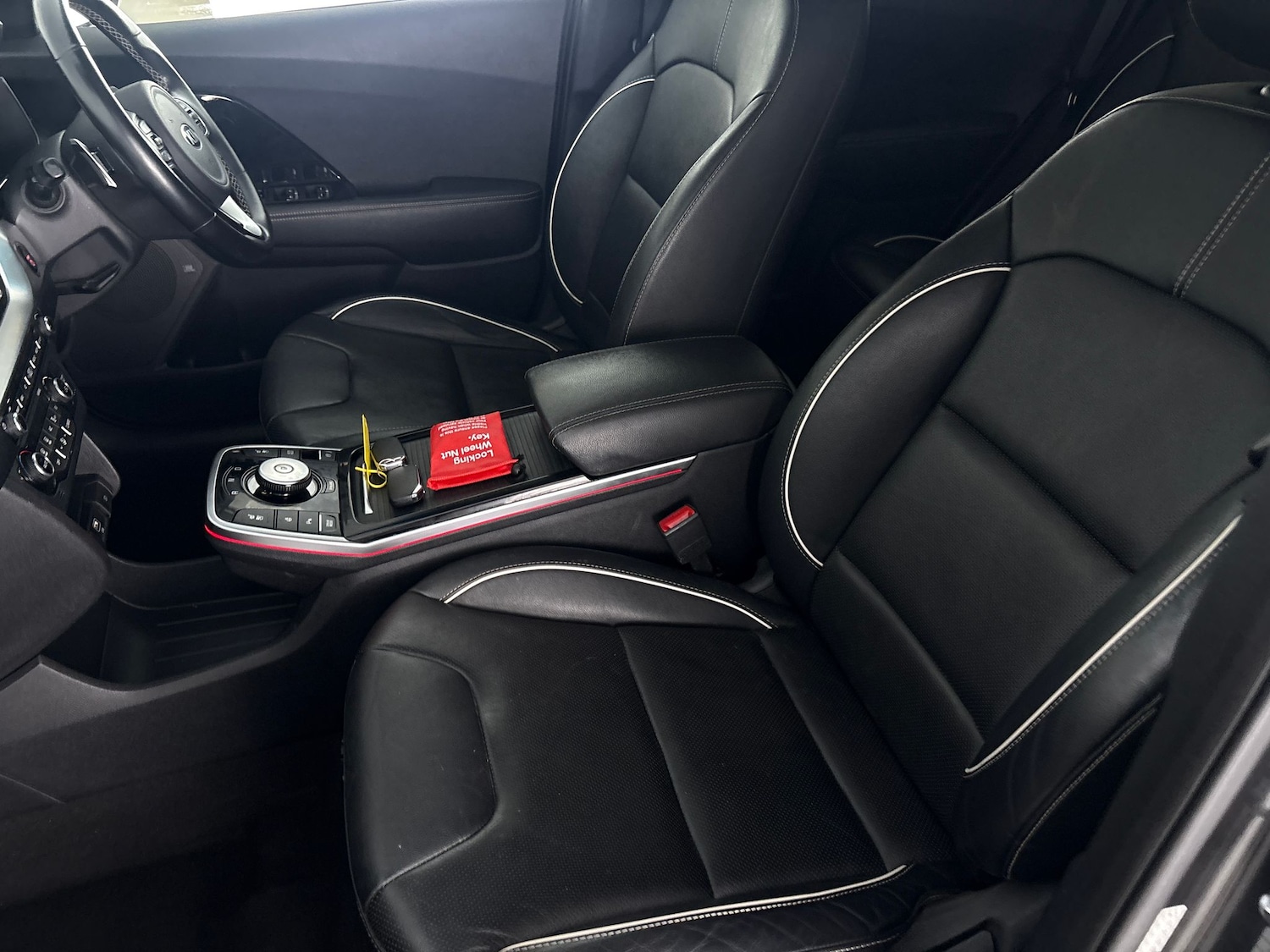 Used Kia Niro 2021 for sale - 76940360: Photo 8