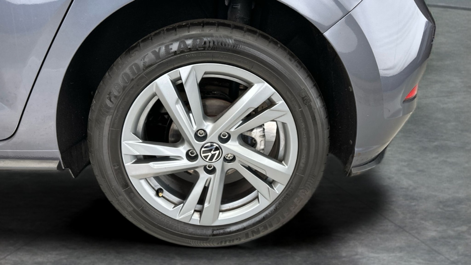 Used Volkswagen Polo 2024 for sale - 77378947: Photo 10