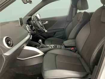 Used Audi Q2 undefined for sale - 77347205: Photo