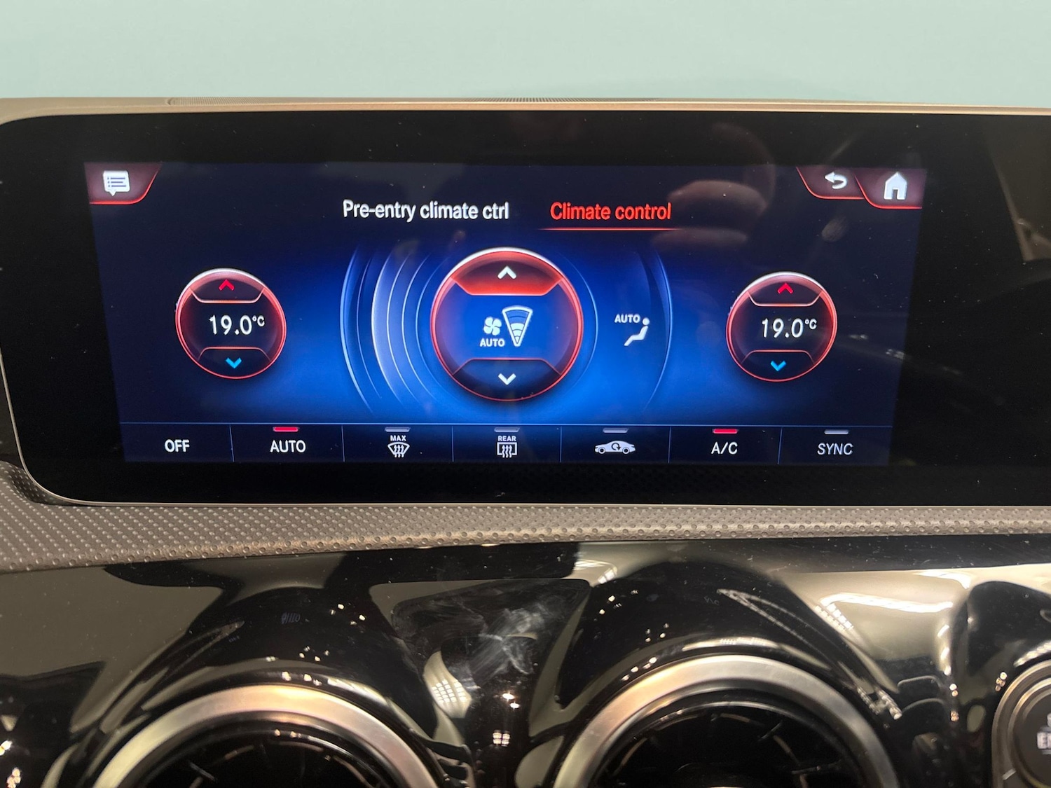 Used Mercedes-Benz A-Class 2020 for sale - 77244878: Photo 17