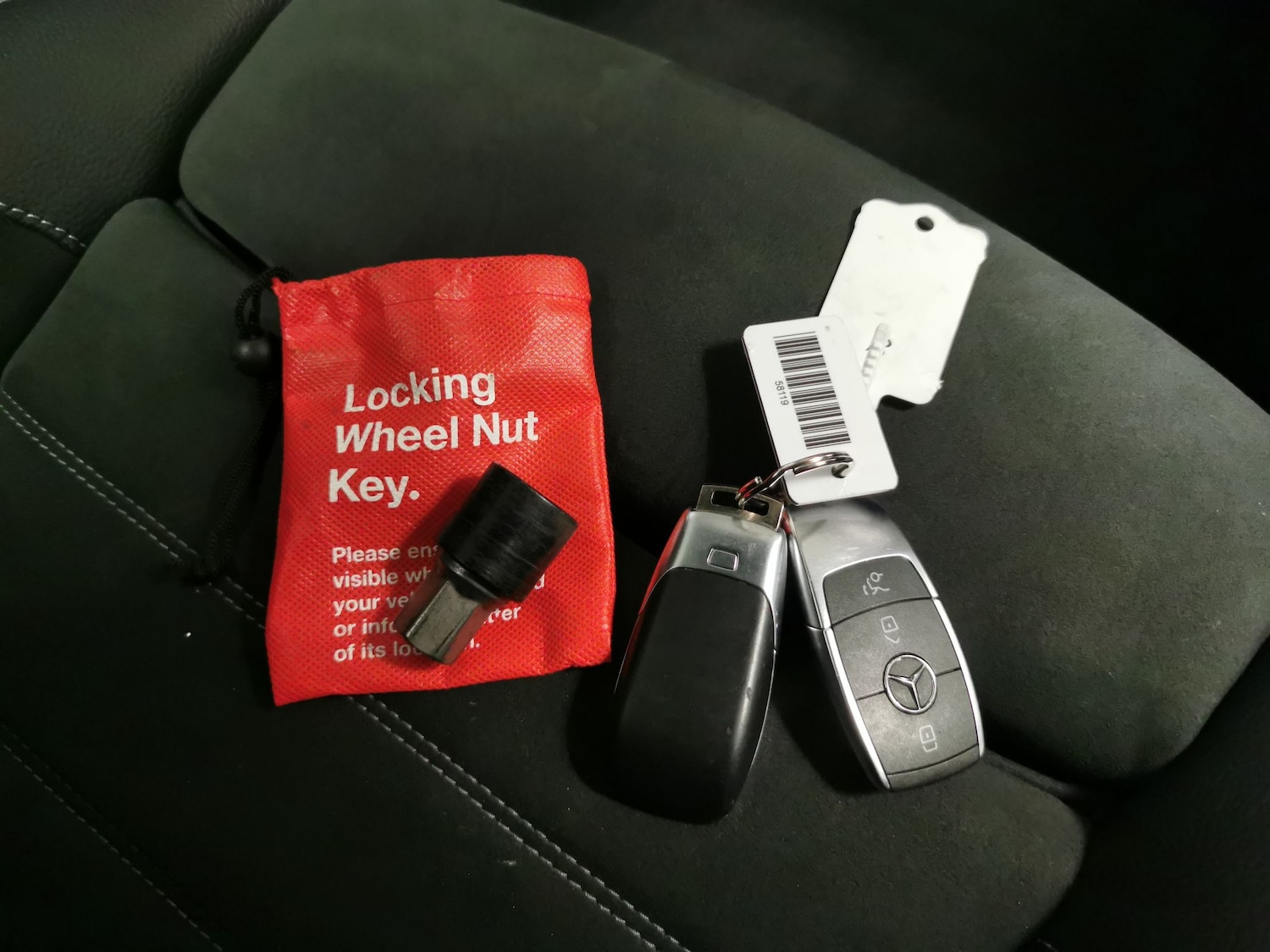 Used Mercedes-Benz C Class 2019 for sale - 76648414: Photo 30