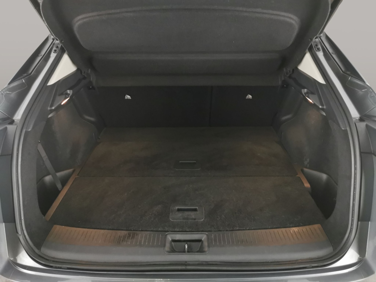 Used Nissan ARIYA 2022 for sale - 76661509: Photo 39