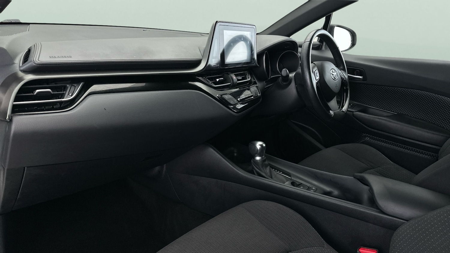 Used Toyota C-HR 2019 for sale - 77079369: Photo 13