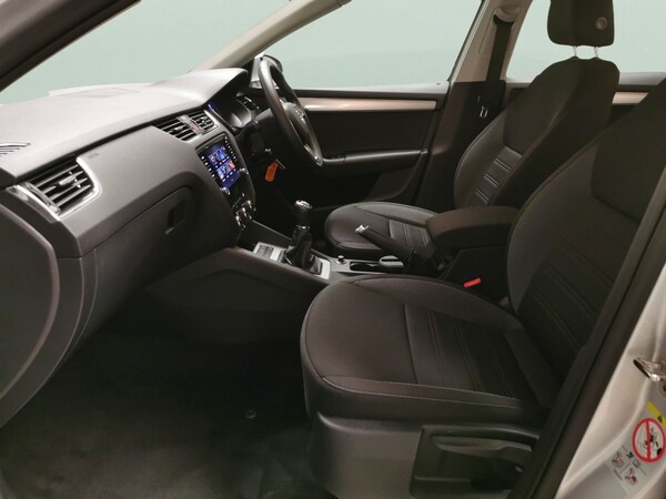 Used Skoda Octavia 2020 for sale - 76209789: Photo 4