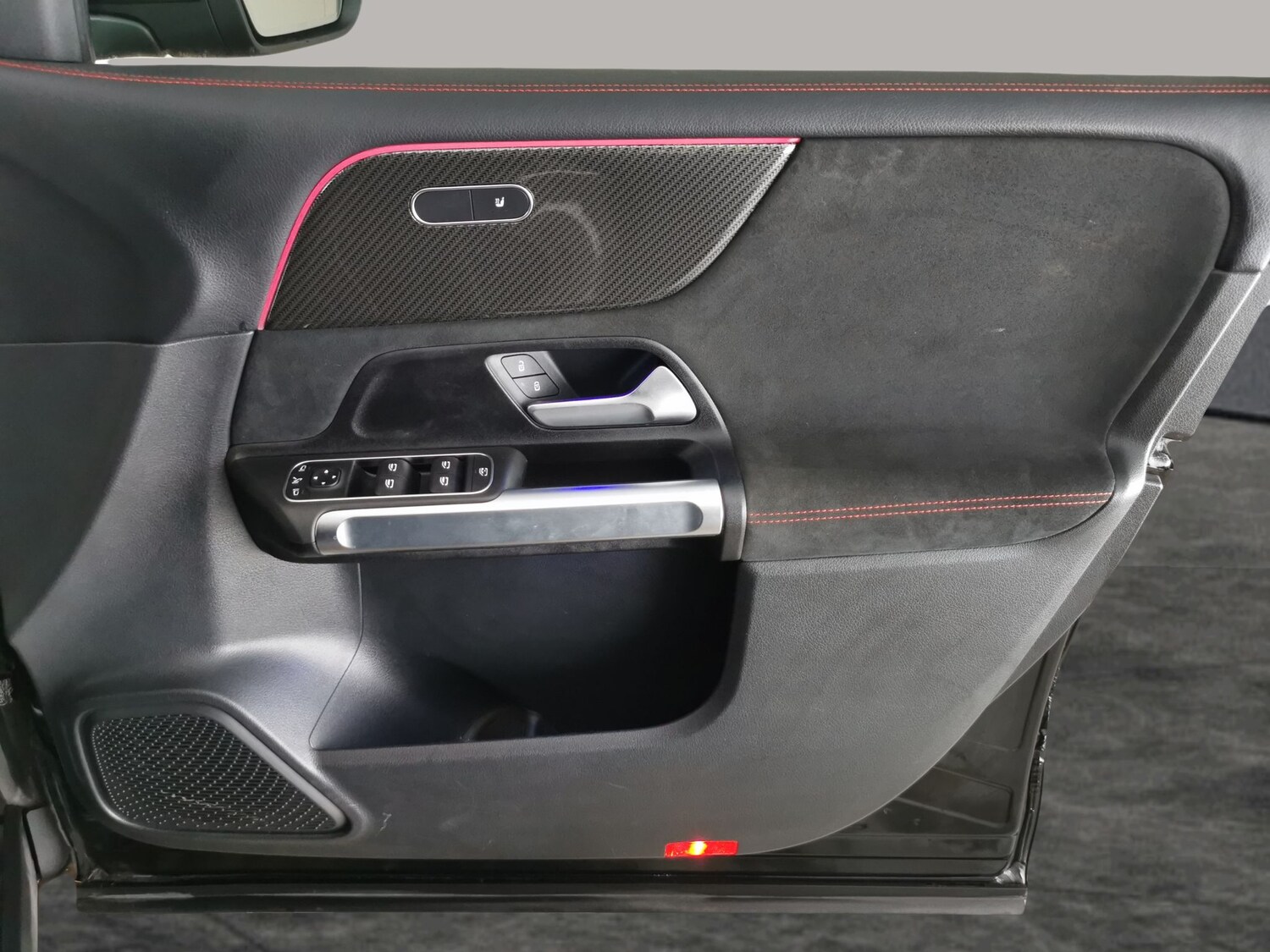 Used Mercedes-Benz GLB 2022 for sale - 77674275: Photo 31