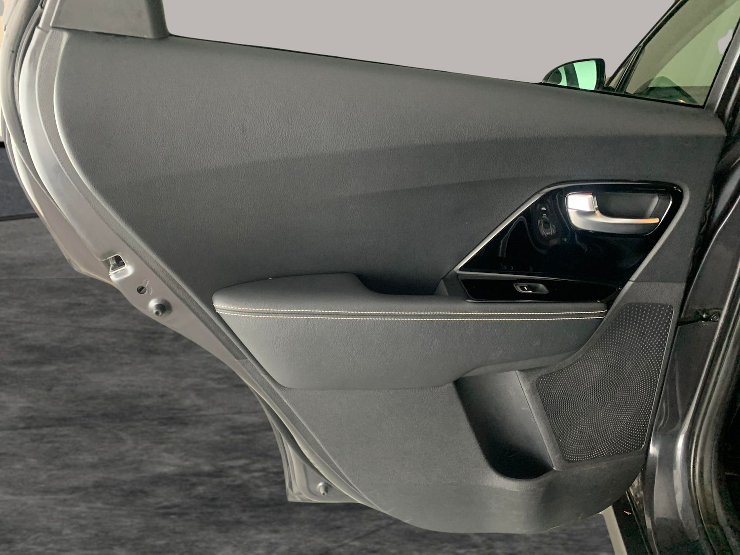 Used Kia Niro 2020 for sale - 76717820: Photo 30