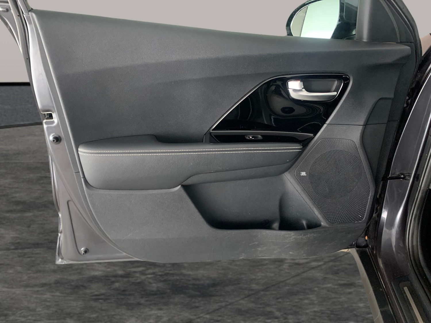 Used Kia Niro 2020 for sale - 76717820: Photo 31