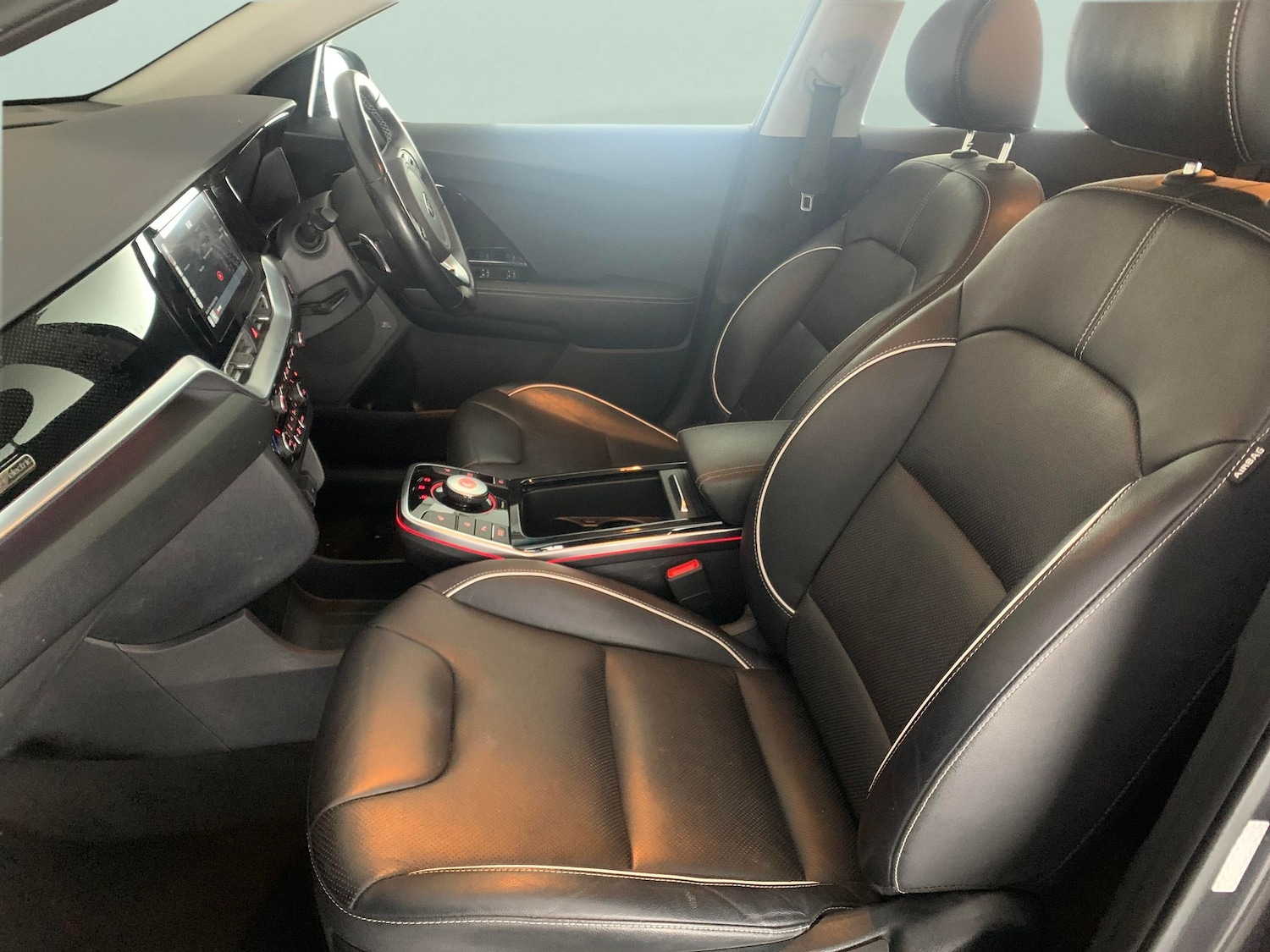 Used Kia Niro 2020 for sale - 76717820: Photo 4