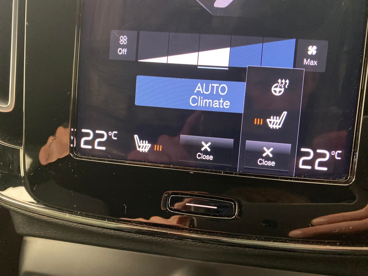 Used Volvo XC40 2022 for sale - 77428489: Photo 17