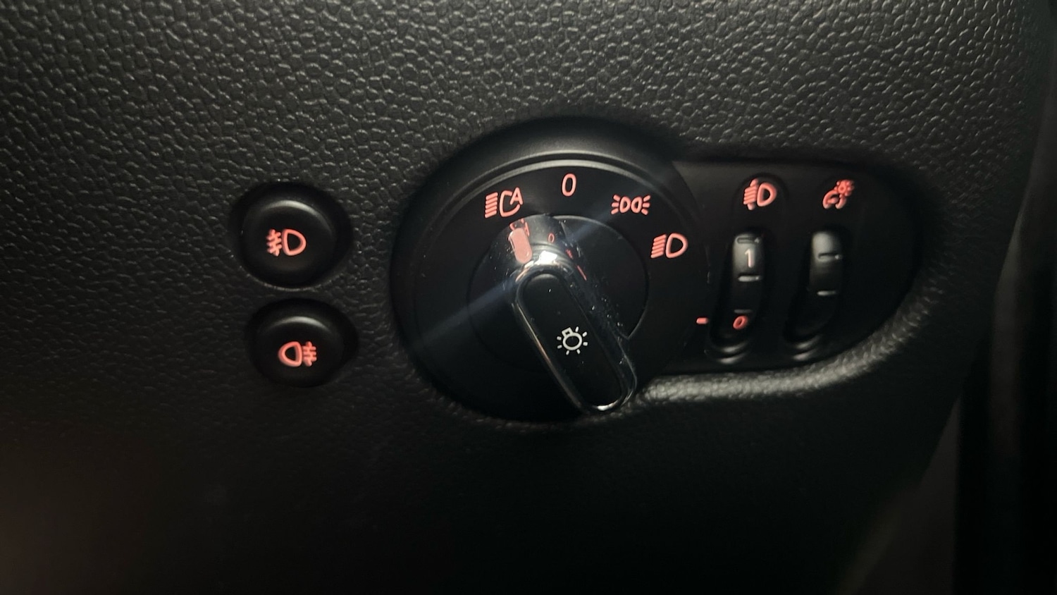 Used MINI Hatch 2019 for sale - 78218589: Photo 26