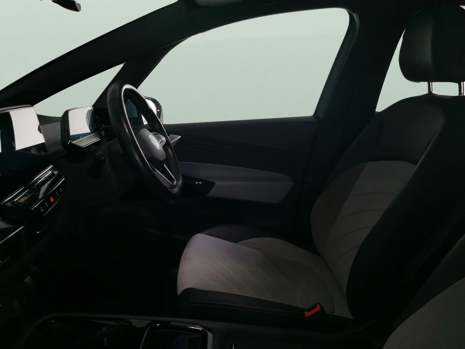 Used Volkswagen ID.3 2022 for sale - 76879189: Photo 4