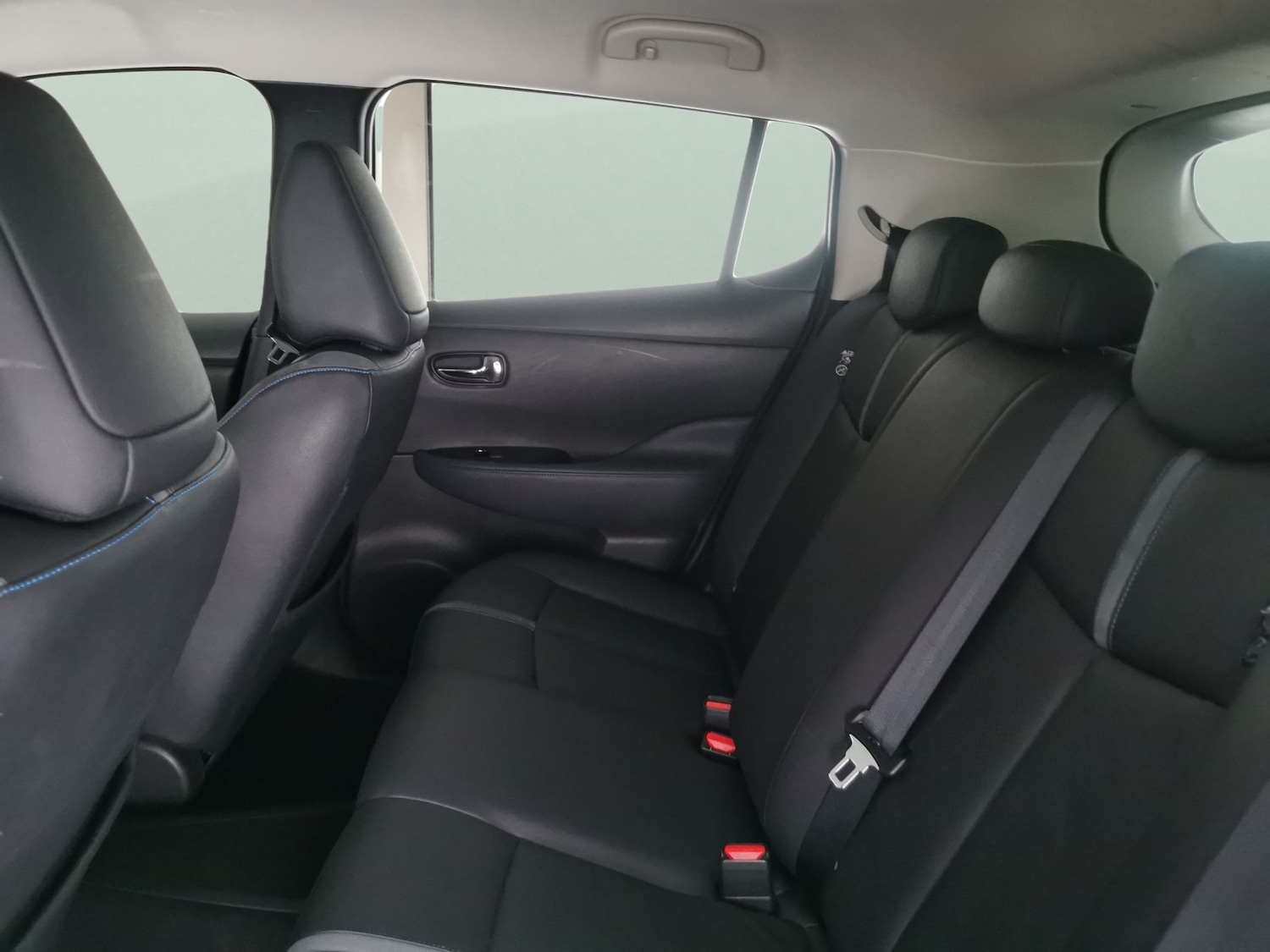 Used Nissan Leaf 2022 for sale - 78001036: Photo 30