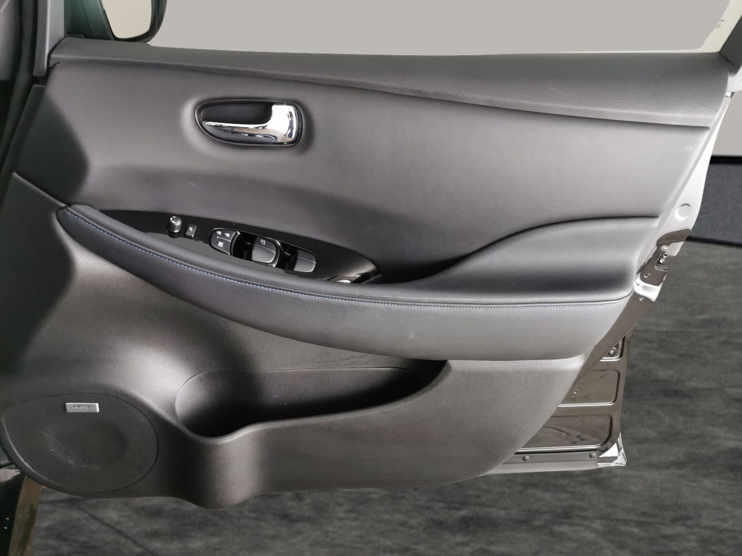 Used Nissan Leaf 2022 for sale - 78001036: Photo 33