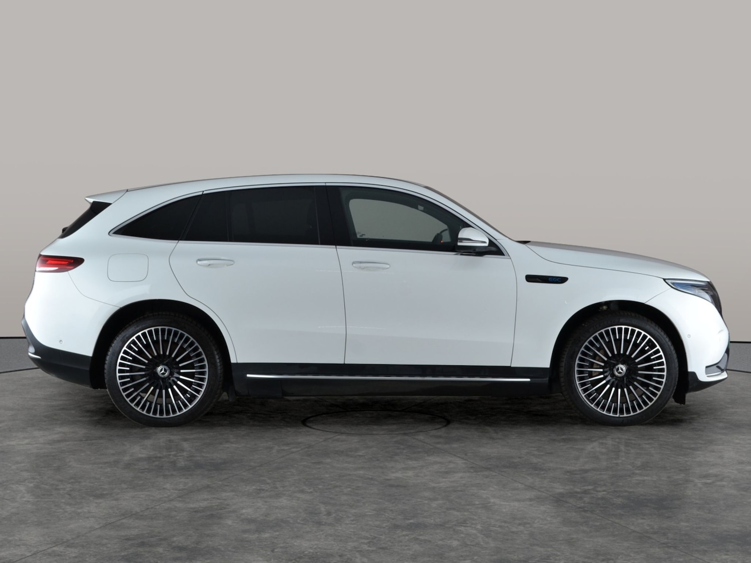 Used Mercedes-Benz EQC 2020 for sale - 77432320: Photo 12